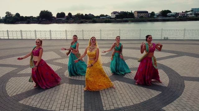 Индийский танец смотреть онлайн