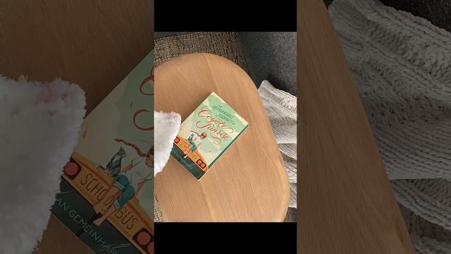 Crochet Book Sleeve Cover! смотреть онлайн