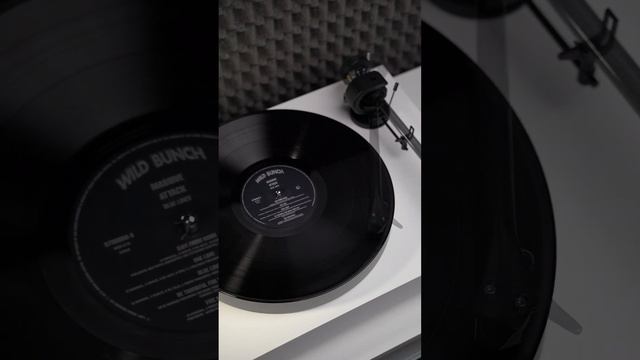 Massive Attack - Blue Lines #vinyl #vinyl #unboxing #music #vinylrecords #vinylcollection #record смотреть онлайн