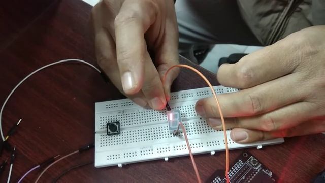 Microcontroller 8051 | ARYABHATTA 8051 DEVELOPMENT BOARD | 7-Segment Display Interface смотреть онлайн