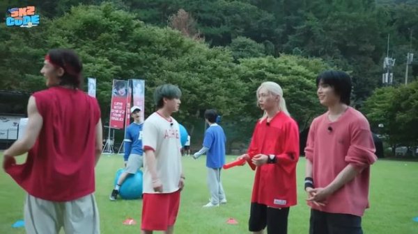 Стрей Кидс на «SKZ CODE» Осенние игры (Часть 2), эпизод 60