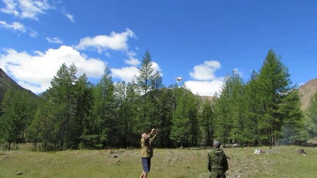 Олег ловит Квадрокоптер смотреть онлайн