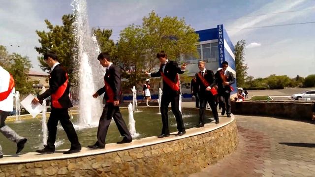 Выпускники 2013 смотреть онлайн
