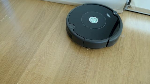 En uygun fiyatlı akıllı süpürge - iRobot Roomba 606 смотреть онлайн
