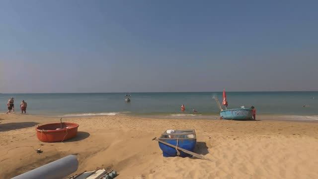 Пляж Лонг-бич/о.Фукуок/Вьетнам/Планируемая стоимость проживания в месяц на острове. смотреть онлайн