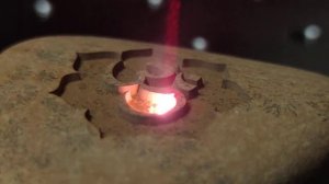 jpt 30 lp f163 лазерная гравировка по камню. Лазерный маркер. Лазерный гравер