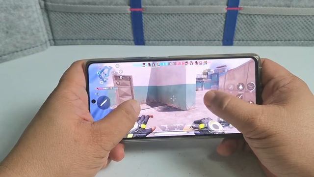 XIAOMI MI 11T - HYPER FRONT - VALORANT STYLE GAME смотреть онлайн