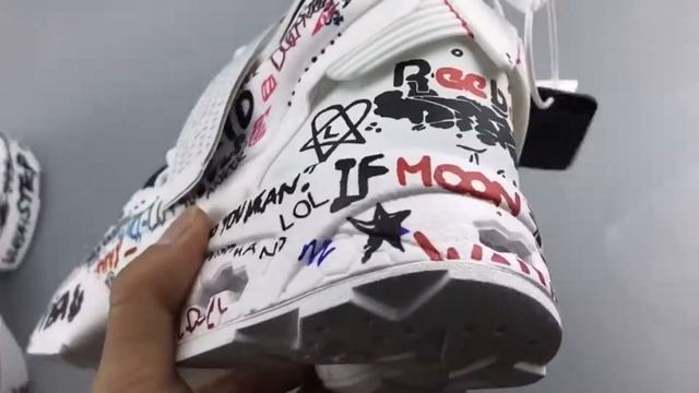 UA REEBOK INSTAPUMP FURY VETEMENTS "GRAFFITI" Sneaker Review YYesyeezy смотреть онлайн