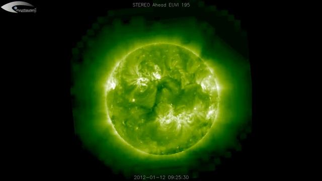 UFO near the Sun - Review for January 12, 2012 (SOHO STEREO Ahead EUVI 195) смотреть онлайн
