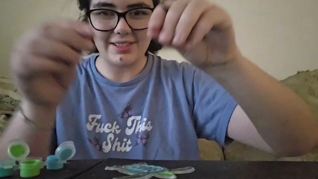 Painting a Suncatcher and Ranting смотреть онлайн
