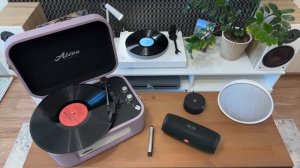Зачем мне виниловый чемоданчик? | Виниловый проигрыватель Alive Audio Stories