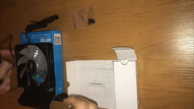 Распаковка DeepCool RF120 смотреть онлайн