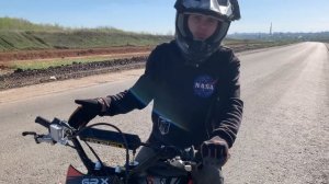 Как СТАНТИТЬ на ПИТБАЙКЕ И ЭНДУРО? STUNT / WHEELIE - Обучалка