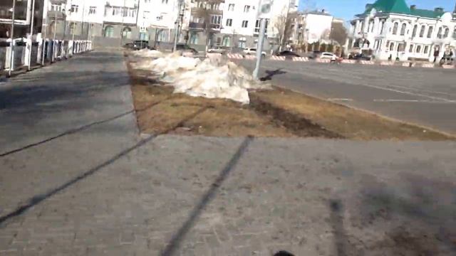 IMG 1776 Площадь Куйбышева любимое место циркачей вся в камерах а за камерами свои люди. смотреть онлайн