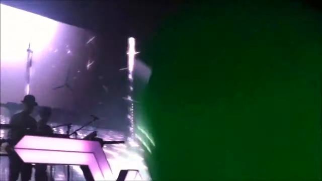 Stromae. Comment faire un cheap remerciement. Концерт в Москве. смотреть онлайн