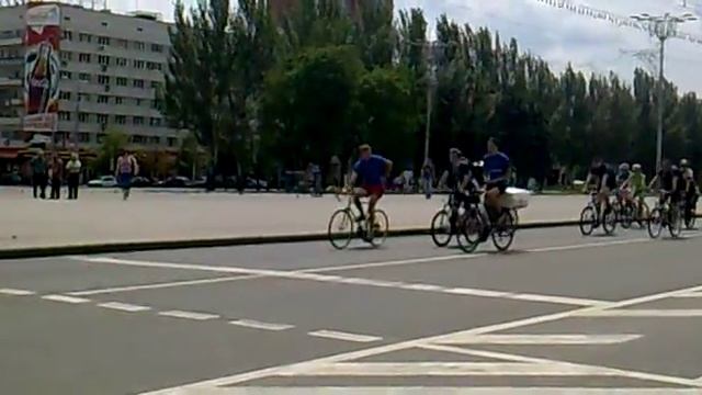 Велодень Донецк 2.06.2012 смотреть онлайн