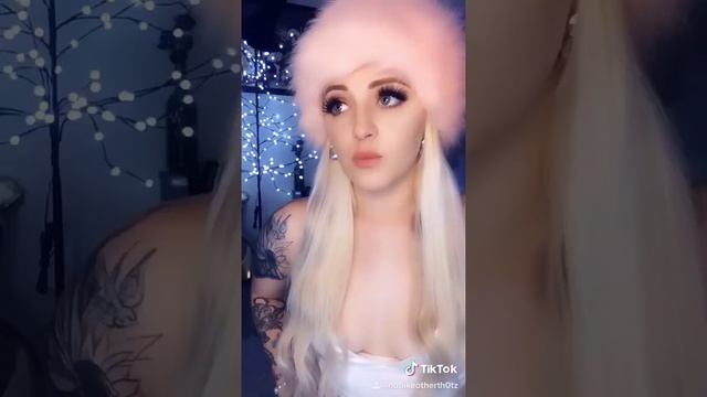 Scream queens cosplay смотреть онлайн