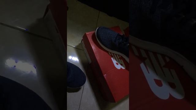 Sepatu new balance koze смотреть онлайн
