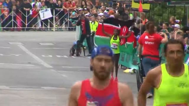 10 поступков ДОСТОЙНЫХ УВАЖЕНИЯ в спорте! Часть 7 Настоящие ГЕРОИ НАШЕГО ВРЕМЕНИ! Кузница Фактов u смотреть онлайн