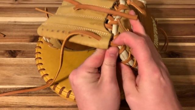 Catcher's Mitt Series: Web Spiral смотреть онлайн