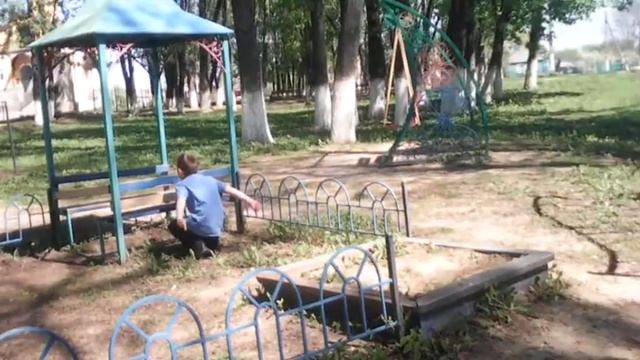 Три До 2 секунды до этого красный синий чёрный смотреть онлайн