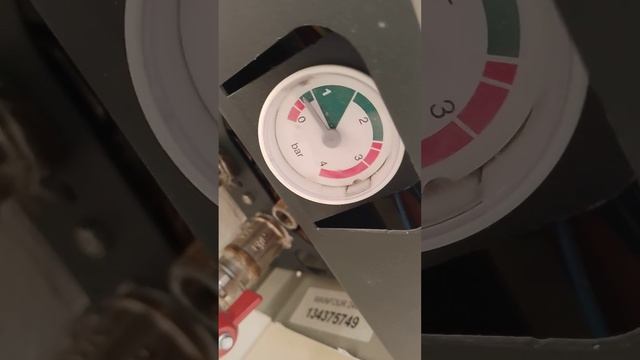 Ошибка Е10. Как подкачать давление бакси мейнфор. Baxi Mainfour смотреть онлайн