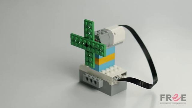 Kod do Przyszłości: Lego WeDo 2.0 Wentylator - Cooling Fan смотреть онлайн
