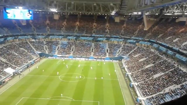 Атмосфера на матче Россия Испания смотреть онлайн