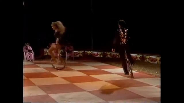 CIRCO MEDRANO (Casartelli) - Johny Family (Anselmi) - Belgrade 1990./Ex-Yugoslavia tour смотреть онлайн