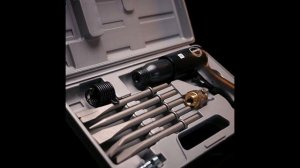 Пневматический молоток в кейсе Licota PAH-20002RK, круглый хвостовик, 5 зубил, 7,2 Дж