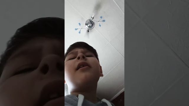Ну показываю вам конечно но ладно смотреть онлайн