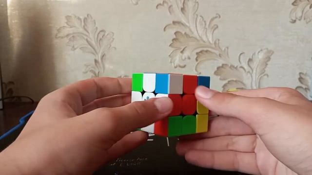 Самый простой и понятный способ по сборке кубика Рубика 3x3 # 1 часть смотреть онлайн