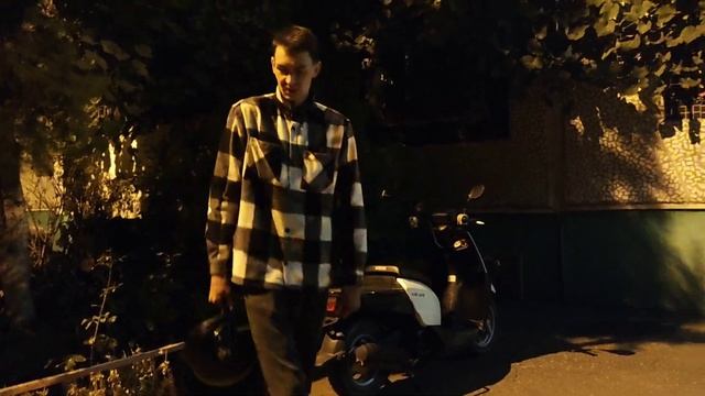 Яндекс доставка на скуторе.Работа курьера.Мой первый влог😎. История моей жизни @RomanBalenciaga смотреть онлайн