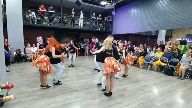 шоу группа Kiz 4 Show. семба. 2 место смотреть онлайн