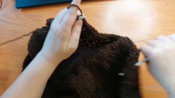 Как правильно создавать аффирмации? Делаем лакшери дырки в свитере.