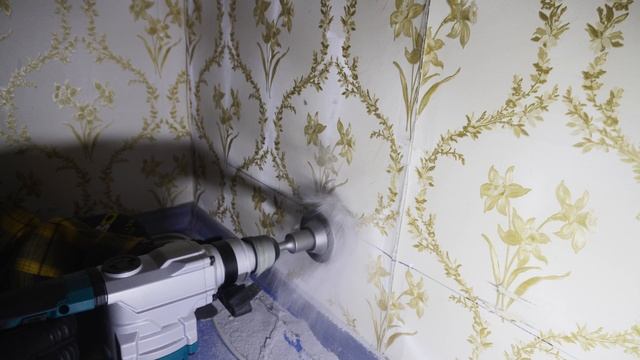 Сверлим отверстие для подрозетника смотреть онлайн