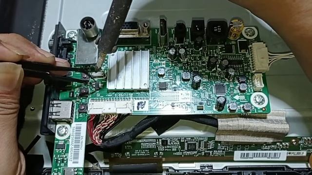 Cara servis tv LED Toshiba lampu indikator hanya nyala hijau смотреть онлайн