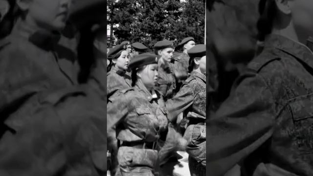 На главной площади Тувы прошла генеральная репетиция парада Победы #тыва #кызыл #центразии  #9мая