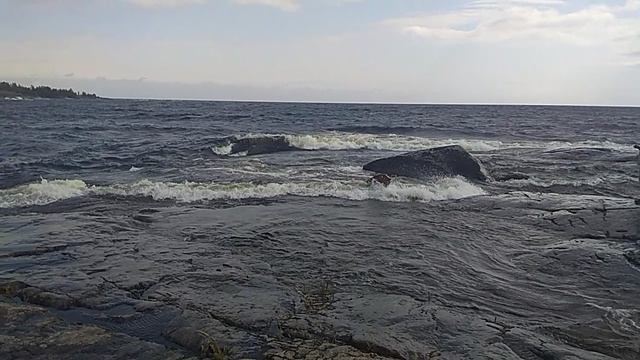 Свежий ветер на Ладоге _20220821_122148 смотреть онлайн