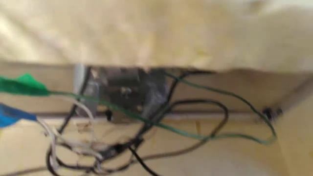 Закладка яиц в модернизированный инкубатор Золушка смотреть онлайн