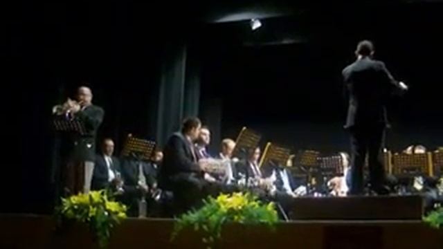 Roger Webster esegue "Aranjuez mon amour" Brass Band "M. Randisi" - Sicily смотреть онлайн