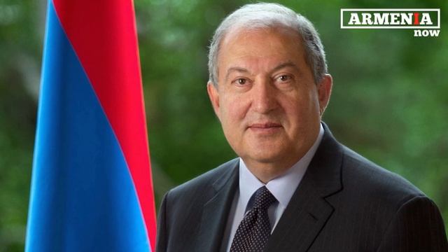 Сколько процент опрошенных одобряют деятельность Пашиняна? смотреть онлайн