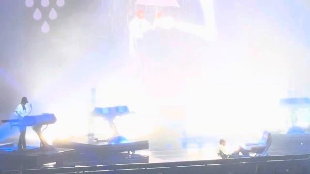 Stromae - Mauvaise Journee (Live @MSG NYC 2022) смотреть онлайн