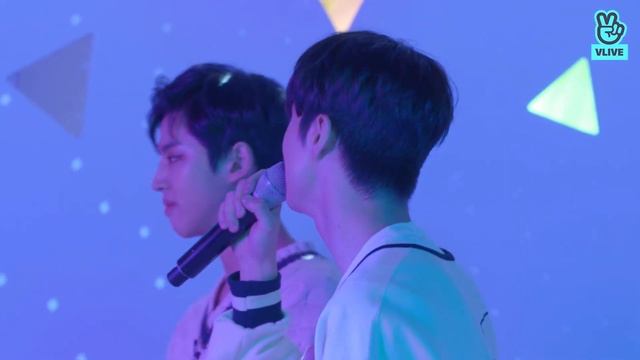 [VLIVE] Pentagon 펜타곤 - Singing Room 코인노래방 (CC Subs)