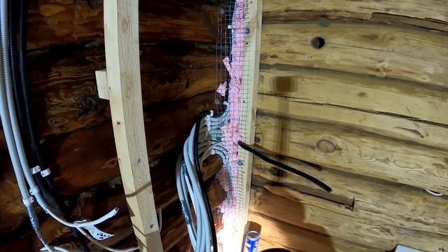 Renovating a 128 year old forgotten log cabin (part23) - Interior Walls Finish смотреть онлайн