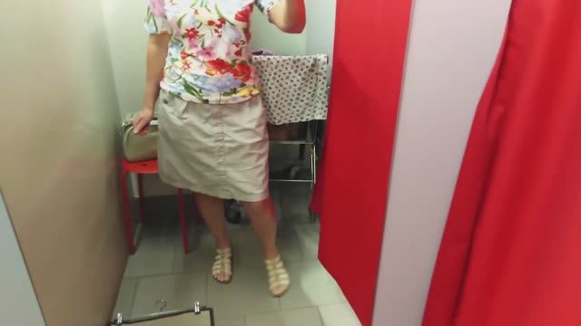 СЕКОНД ХЕНД . ПРИМЕРКА. 4 ВЕЩИ, КУПЛЕННЫЕ НА СКИДКАХ 40%. смотреть онлайн