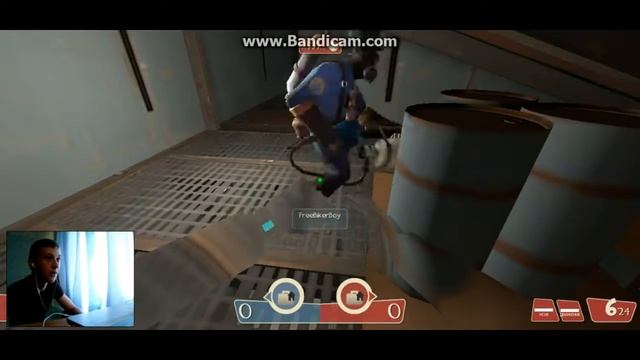 ПРЯТКИ В Team Fortress 2-Короткая нарезка смотреть онлайн
