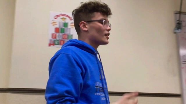 No Strings Attached//The Garden//Week 2//Lucas Gardner смотреть онлайн