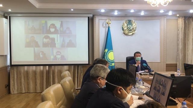 Карантин и экономика смотреть онлайн