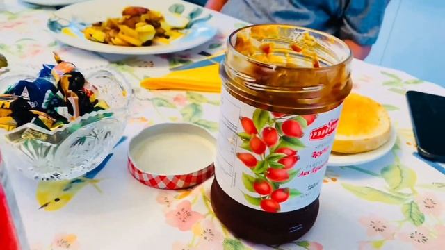 Стою у плиты и разгребаю завалы в доме смотреть онлайн
